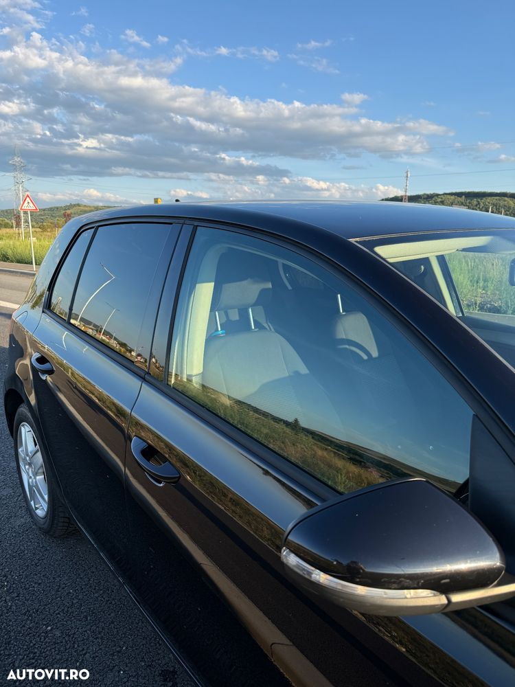 Volkswagen Golf 1.6 TDI DPF Comfortline - 6