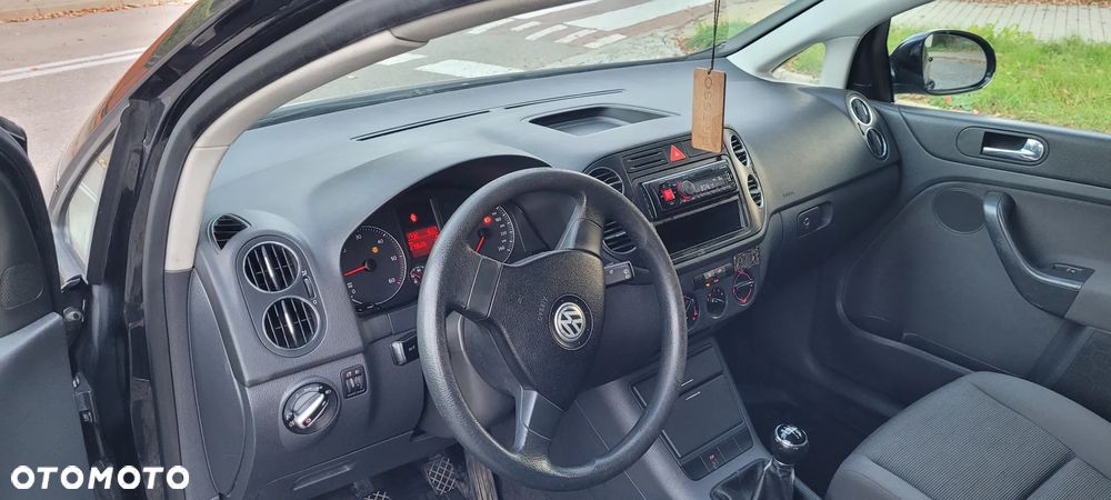 Volkswagen Golf - 13