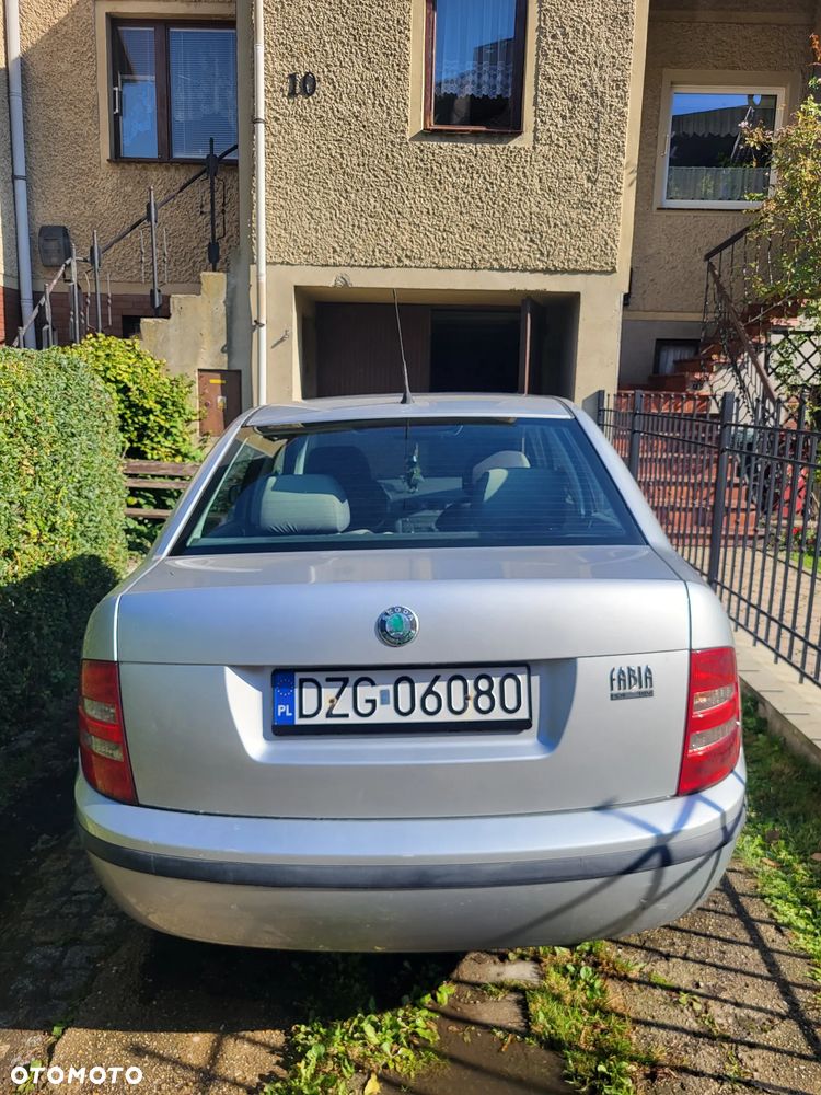 Skoda Fabia - 6