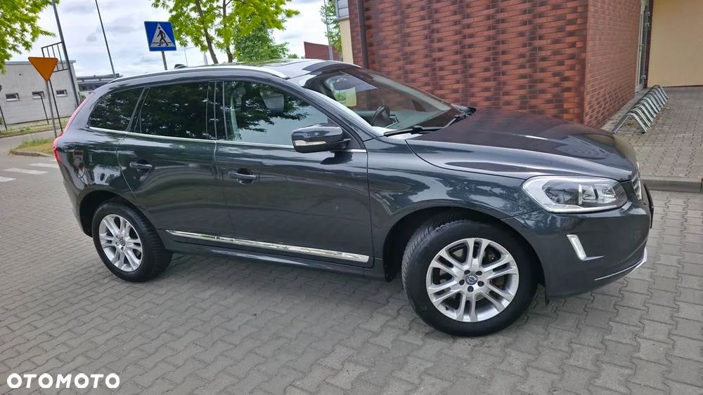Volvo XC 60 D4 Geartronic Summum - 11
