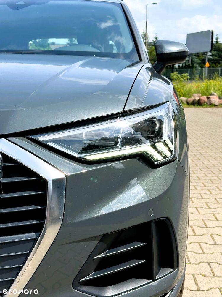Audi Q3 2.0 TDI S tronic design - 30