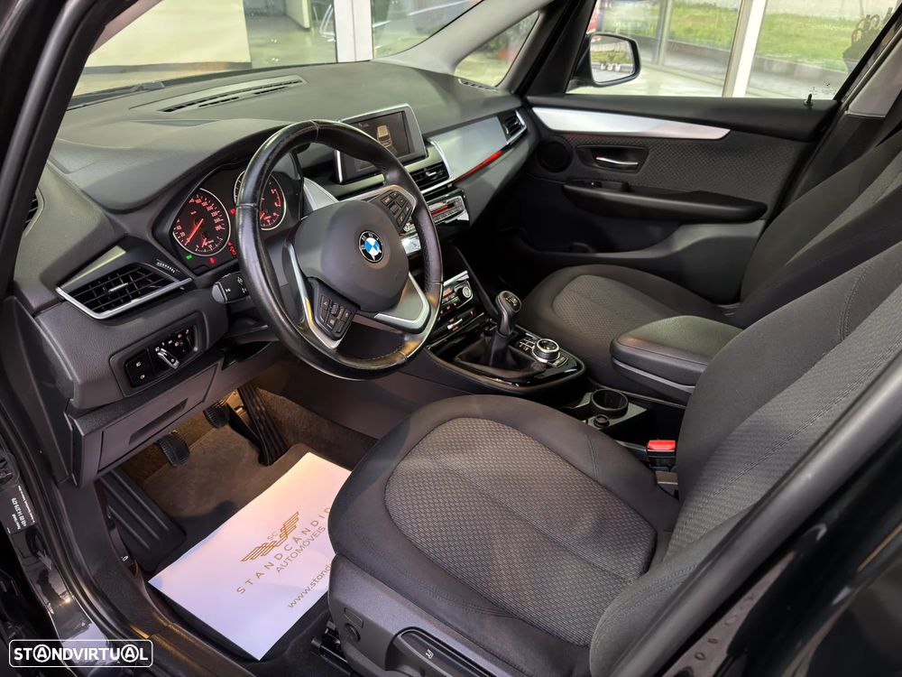 BMW 218 Gran Tourer d Sport Line - 21