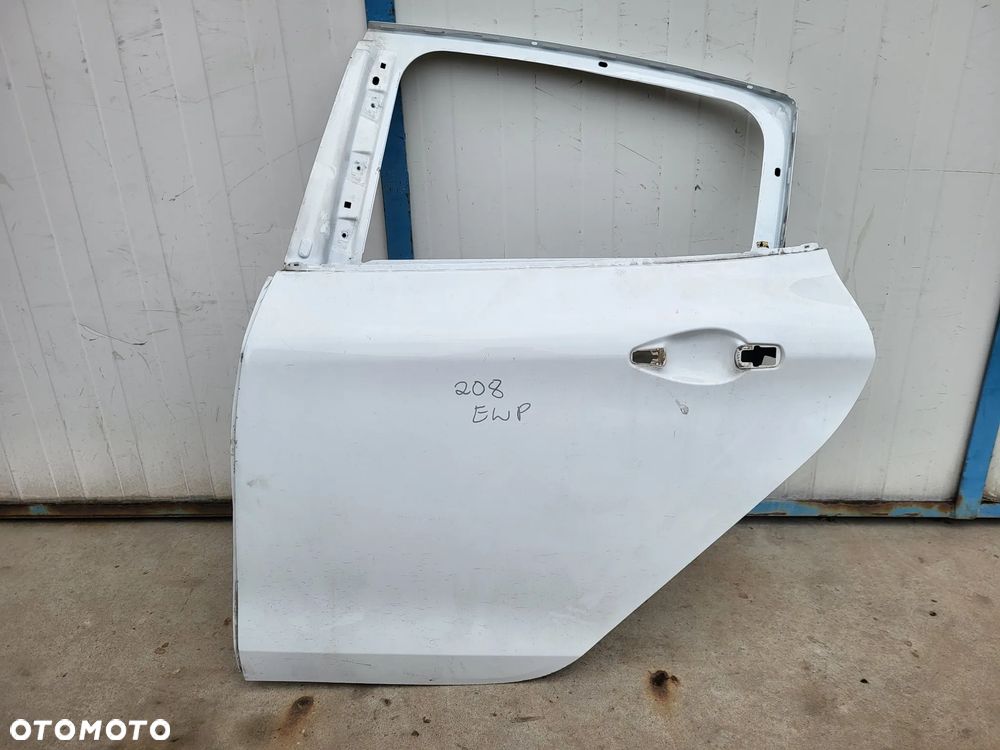 Drzwi lewe tylne tył Peugeot 208 EWPA - 1