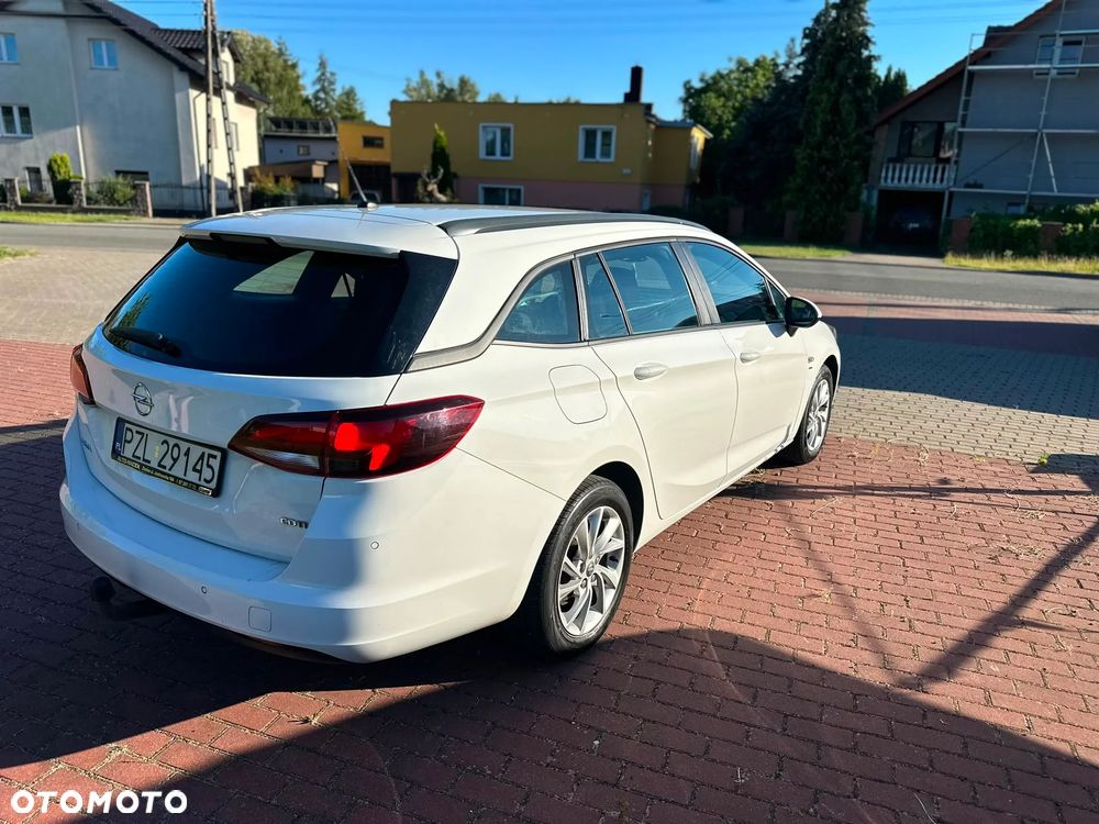 Opel Astra 1.6 D (CDTI) Start/Stop Innovation - 4
