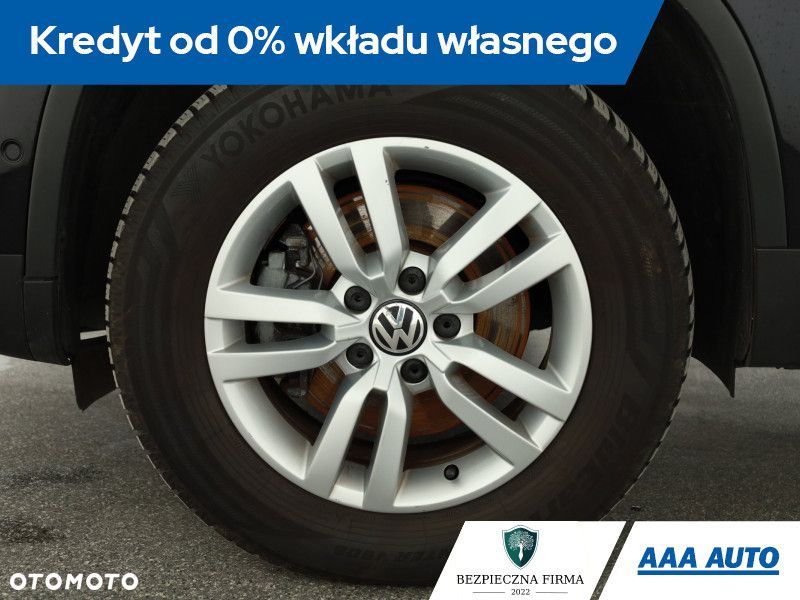 Volkswagen Tiguan - 14