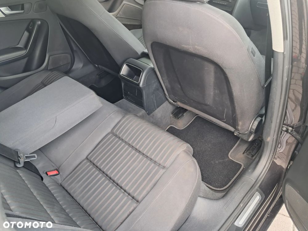 Audi A4 Avant 2.0 TDI DPF Ambition - 14