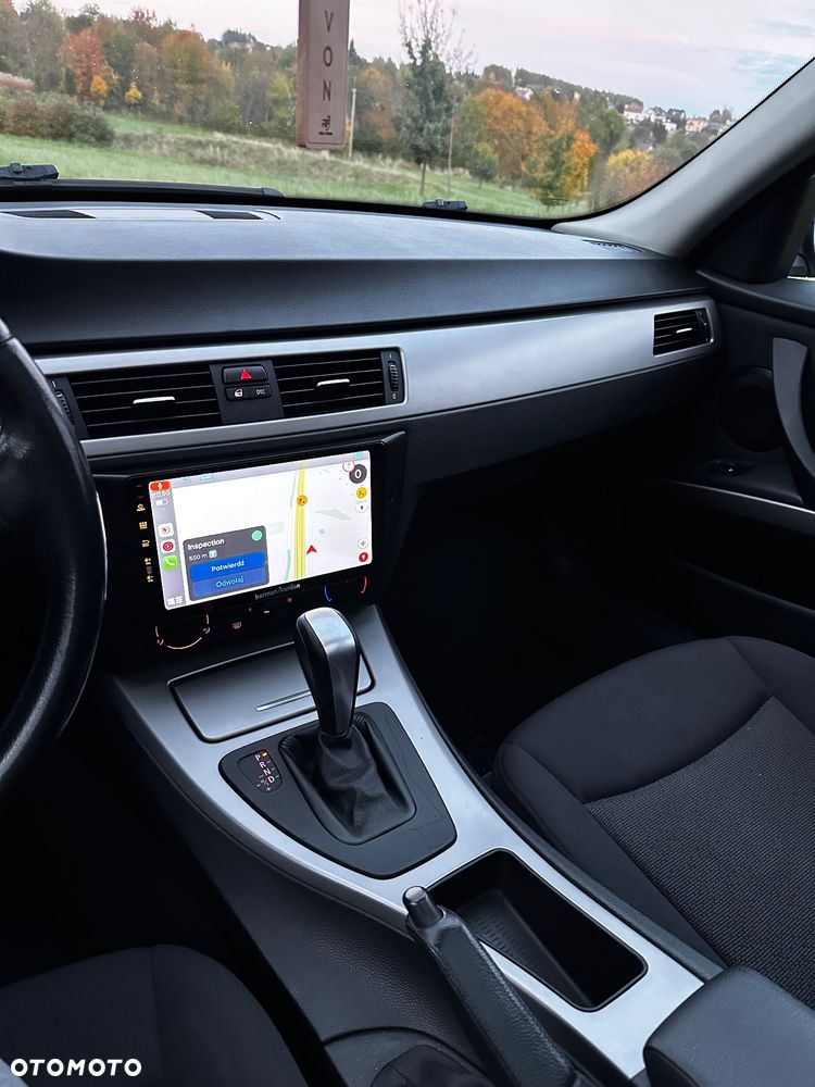 BMW Seria 3 320d DPF - 12