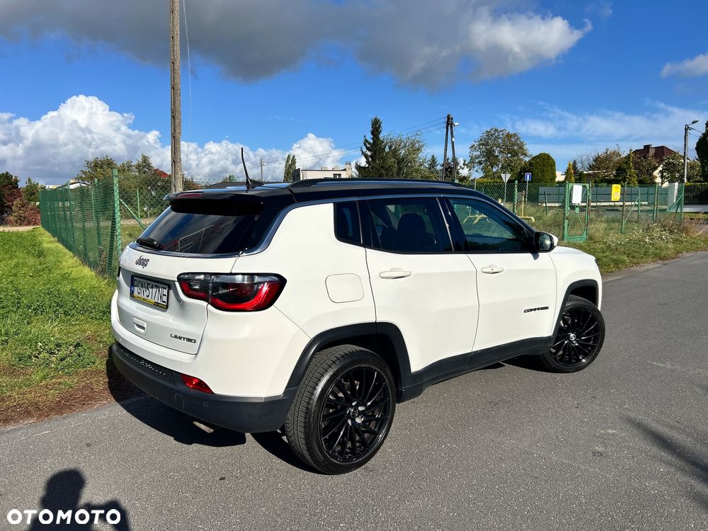 Jeep Compass - 4