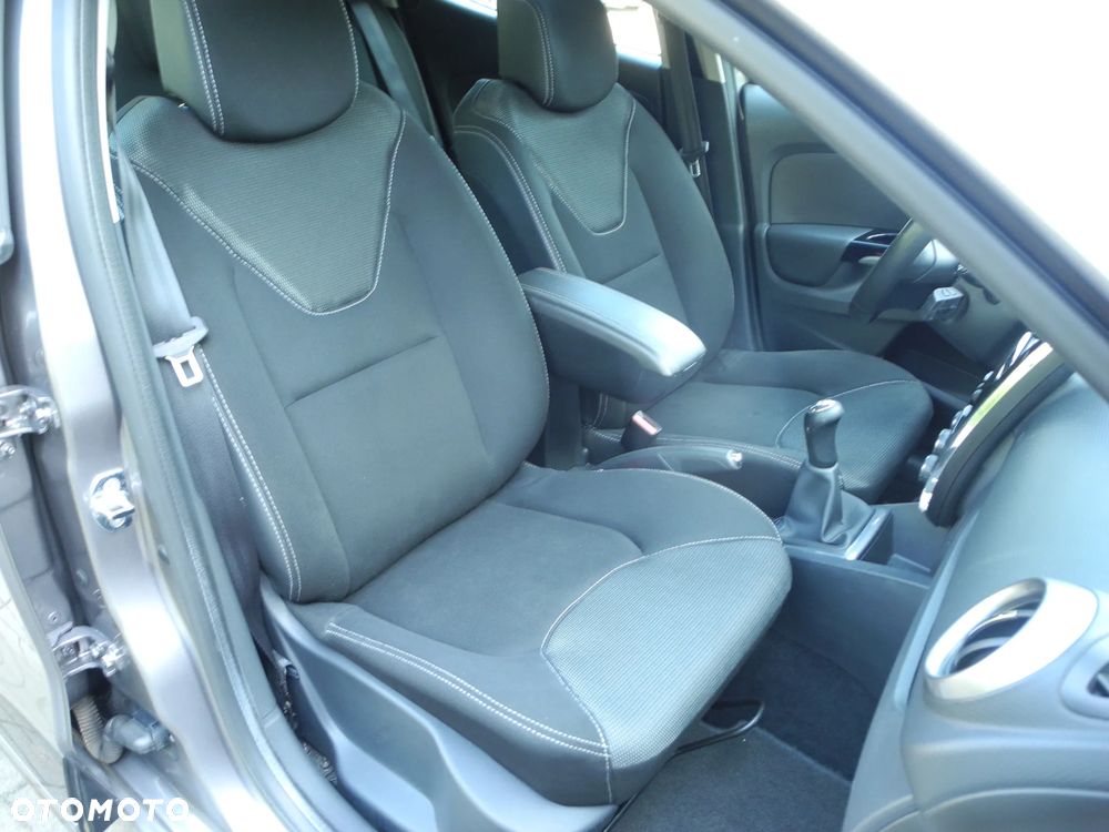 Renault Clio - 16