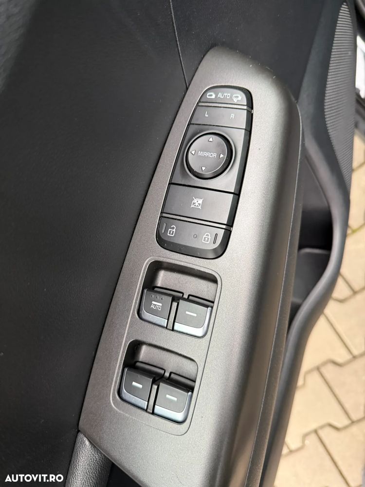 Kia Sportage 1.6 GDI 2WD SPIRIT - 30