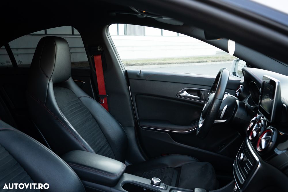 Mercedes-Benz CLA 45 AMG 4MATIC Aut. - 18