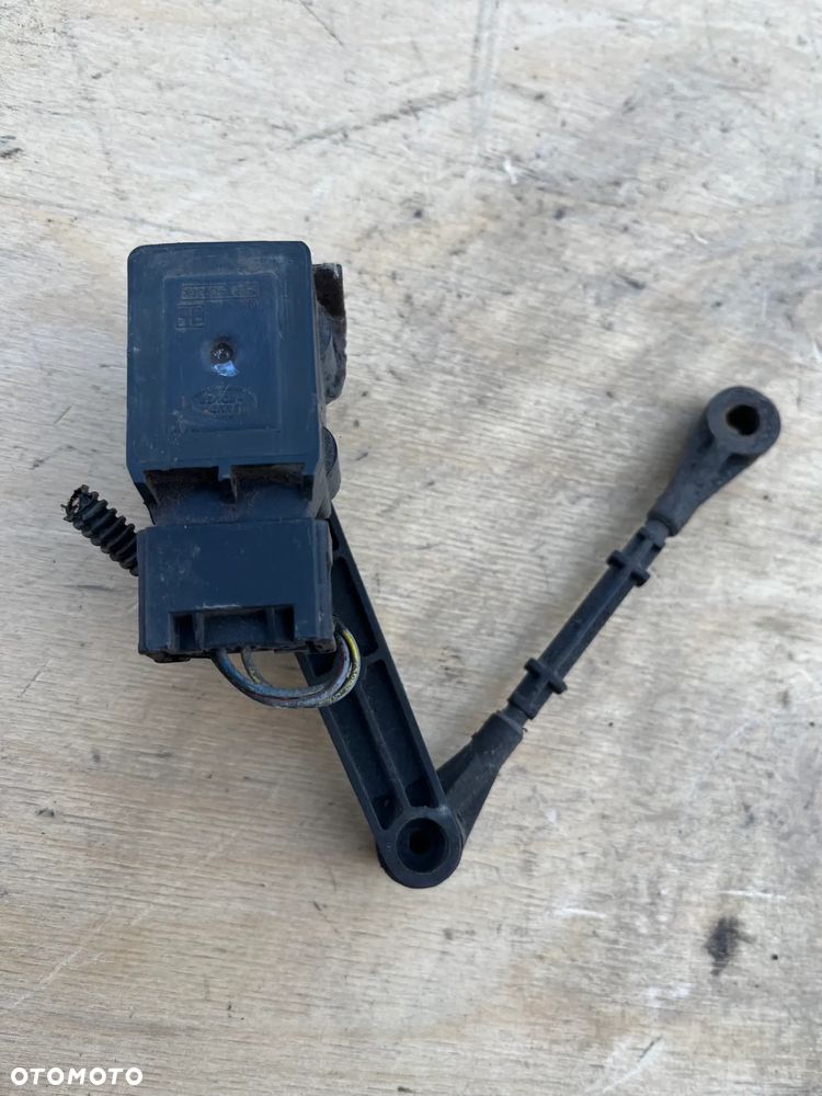 Czujnik zawieszenia tylny prawy RQH500042 Range Rover Sport L320 - 1