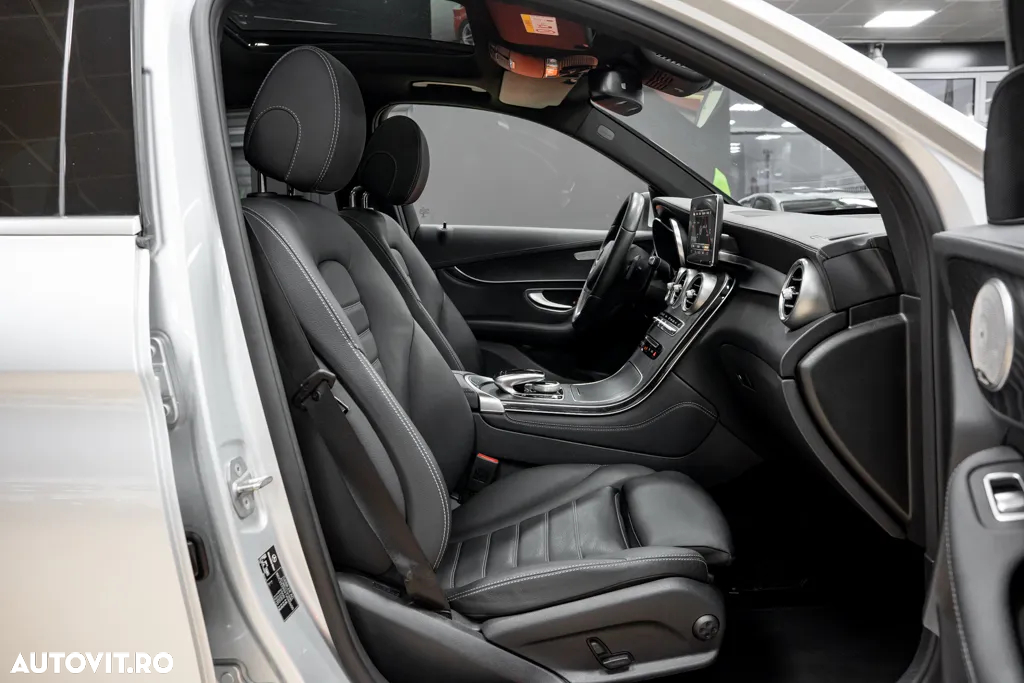 Mercedes-Benz GLC 250 d 4Matic 9G-TRONIC Exclusive - 32