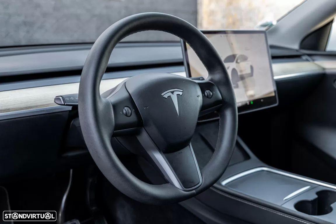 Tesla Model Y Tração Traseira - 13