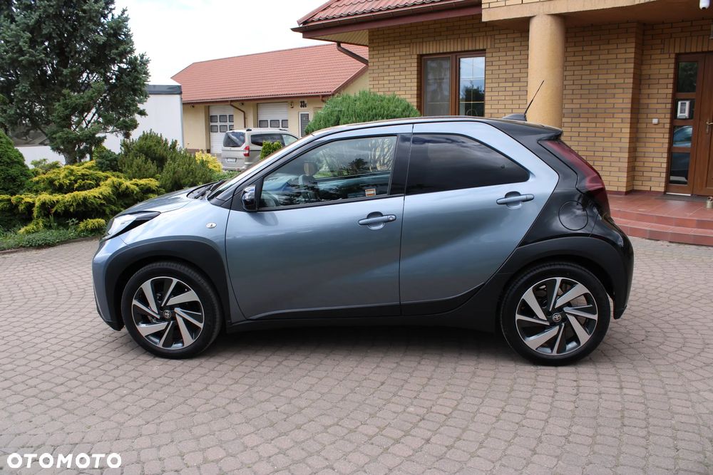 Toyota Aygo X 1.0 VVT-i Executive - 5