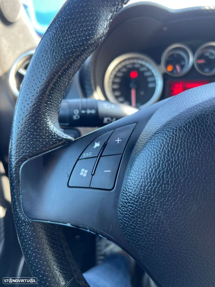 Alfa Romeo MiTo 1.4 T MultiAir Quadrifoglio Verde - 29