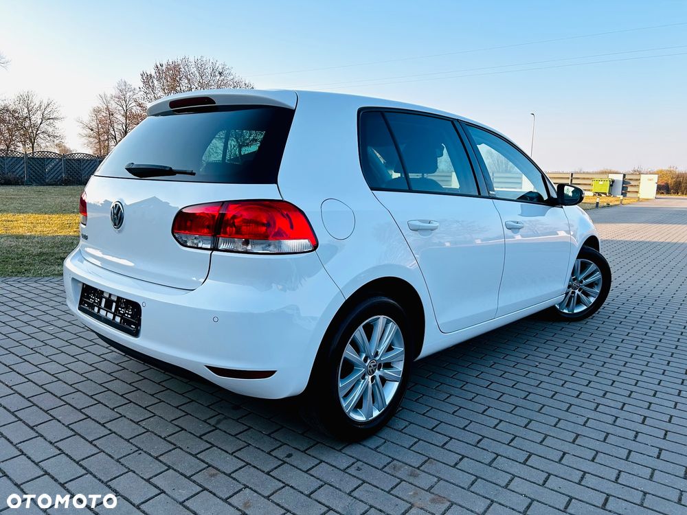 Volkswagen Golf 1.2 TSI BMT Trendline Perfectline - 3