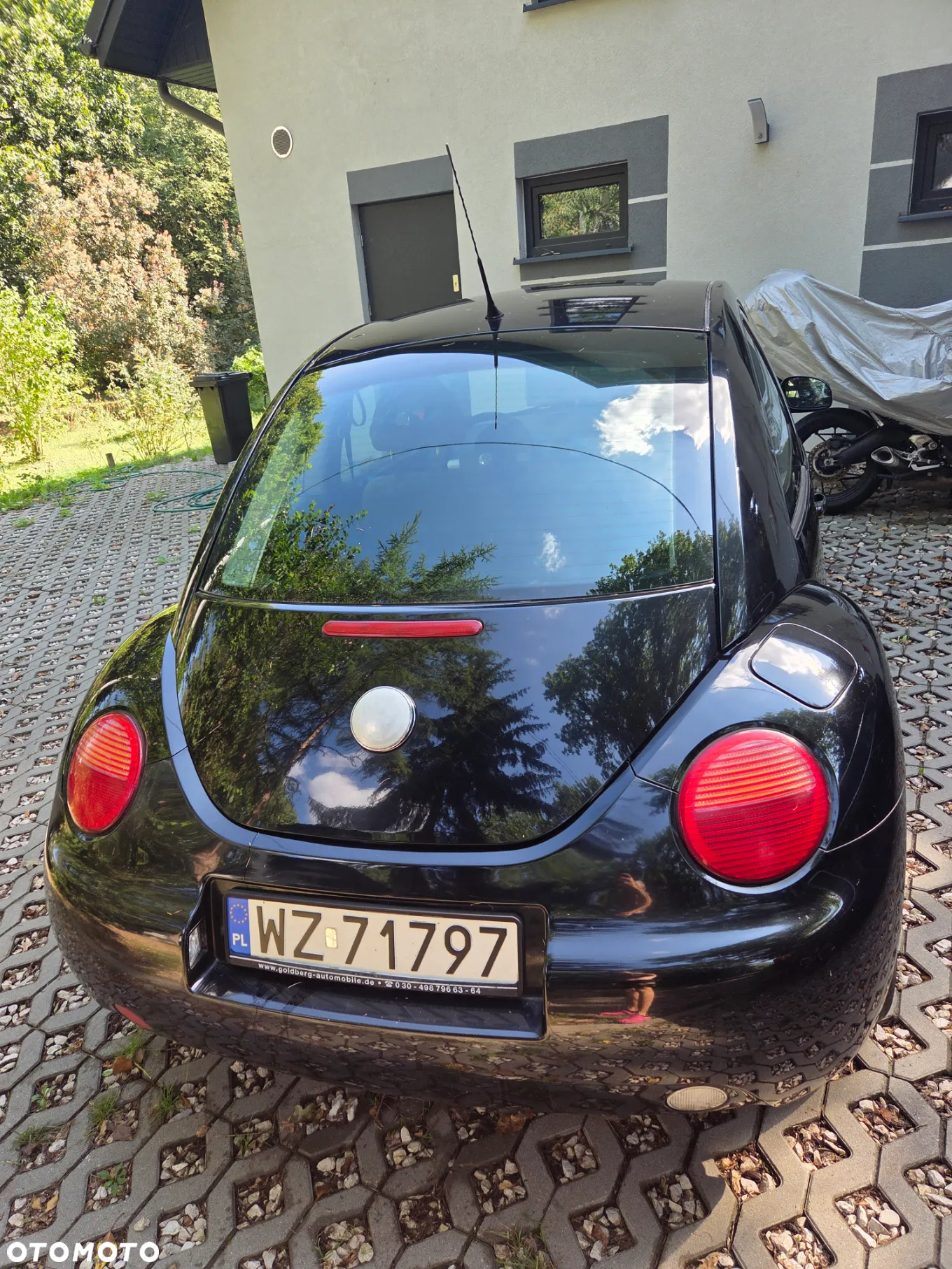 Volkswagen New Beetle - 4