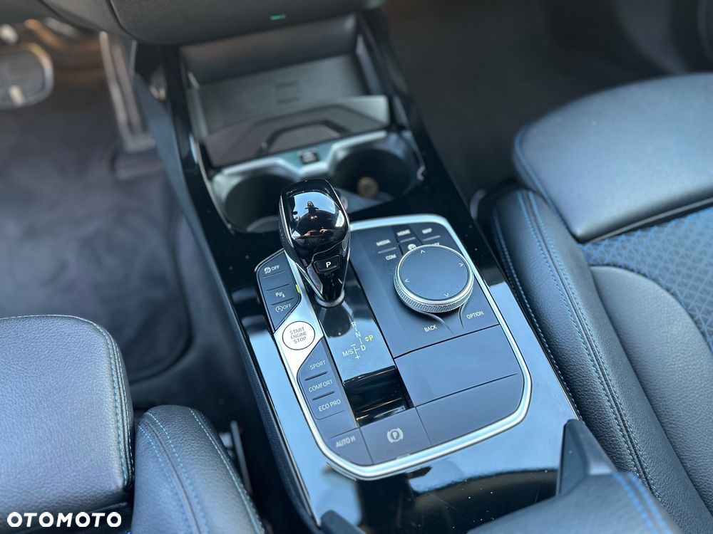 BMW Seria 2 - 24