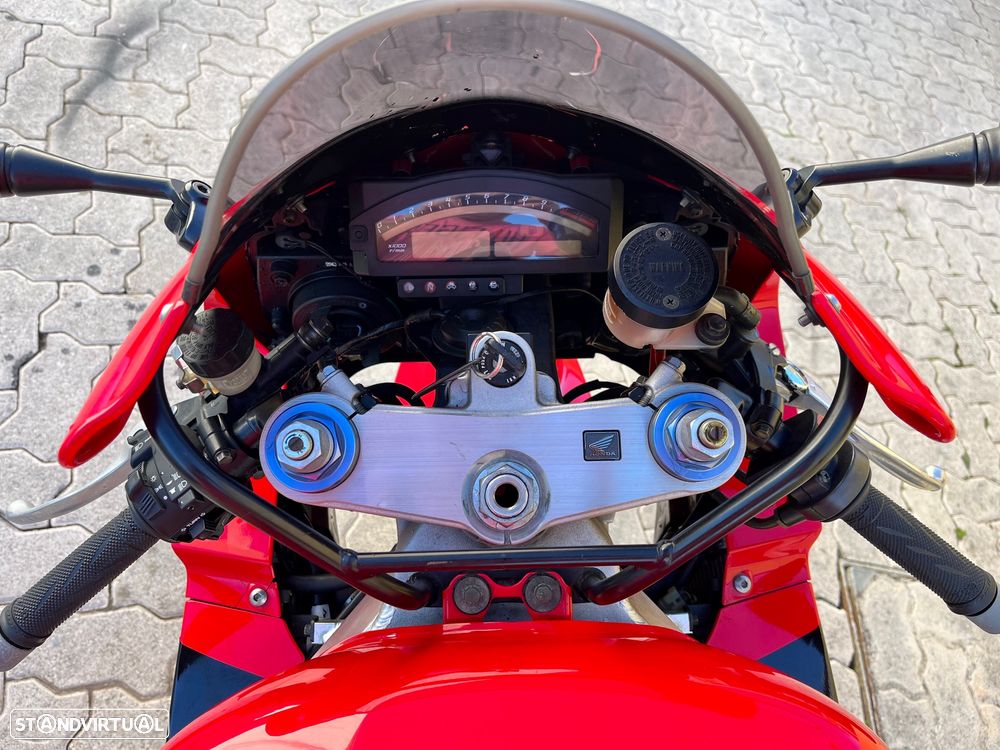 Honda VTR SP1 - 15