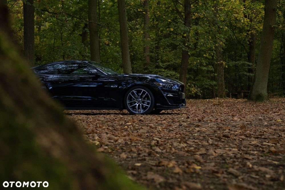 Ford Mustang 5.0 V8 GT - 6