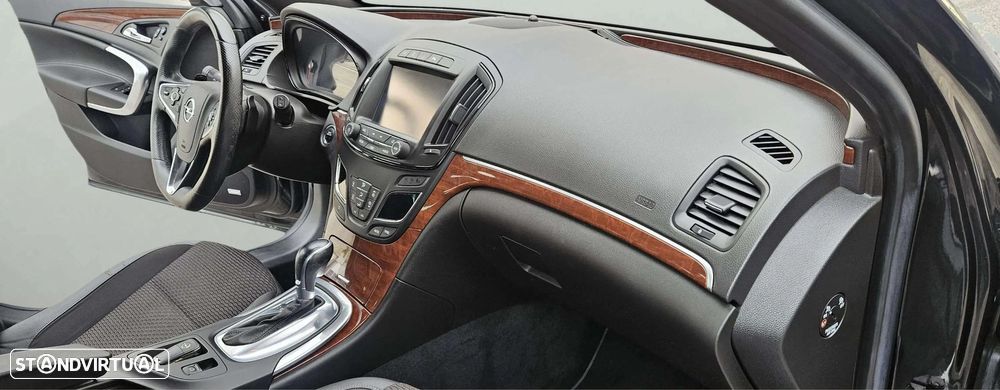Opel Insignia Sports Tourer - 14