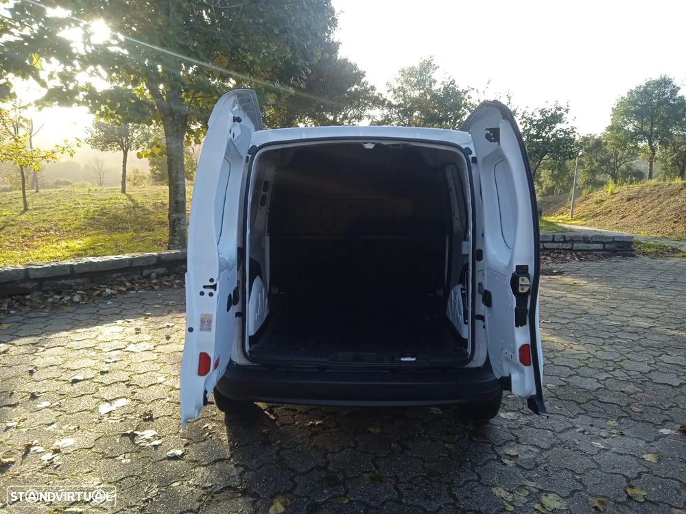 Mercedes-Benz Citan Van Normal 109 Cdi 90cv Plus 5 portas - 33