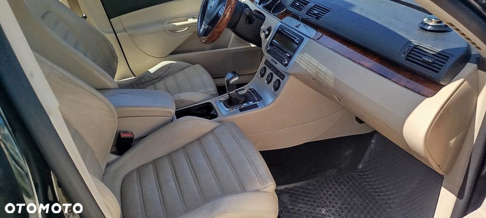 Volkswagen Passat - 7
