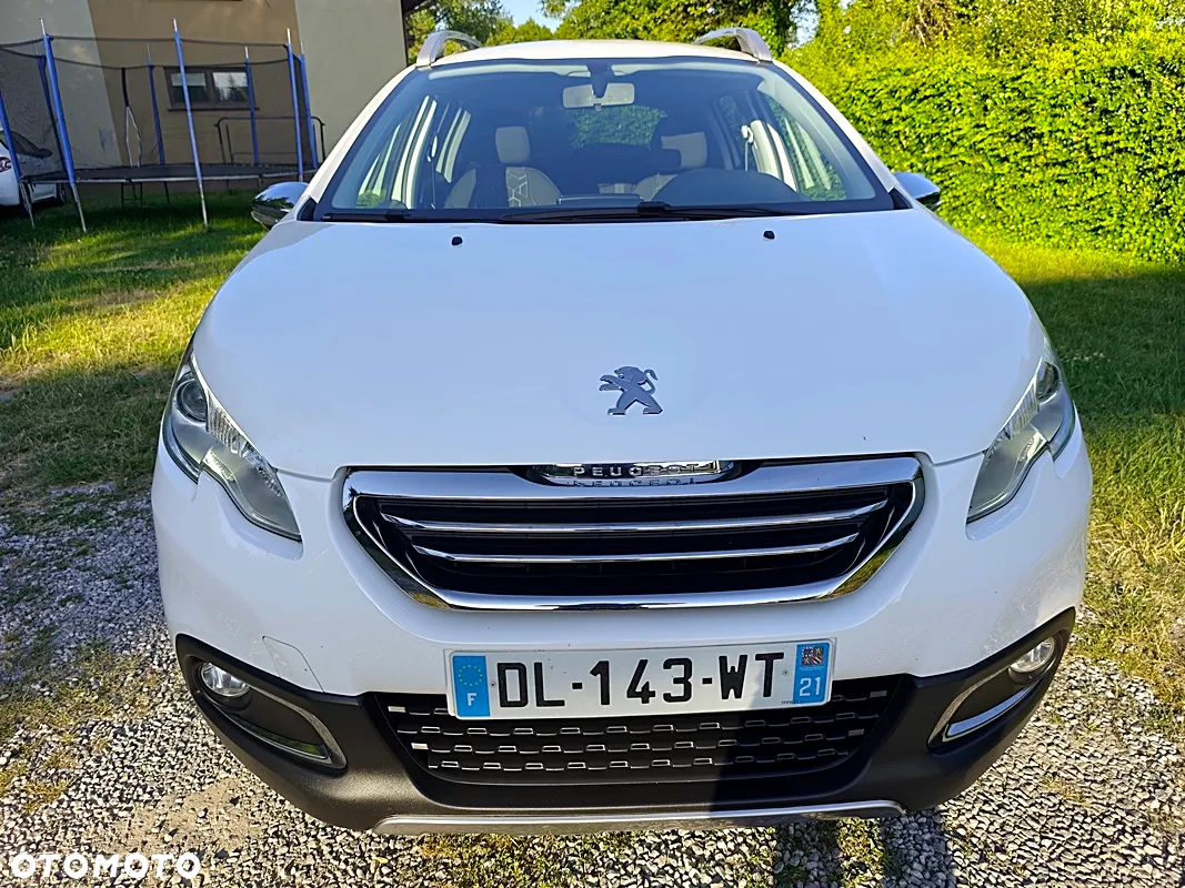 Peugeot 2008 1.2 Pure Tech Style - 3