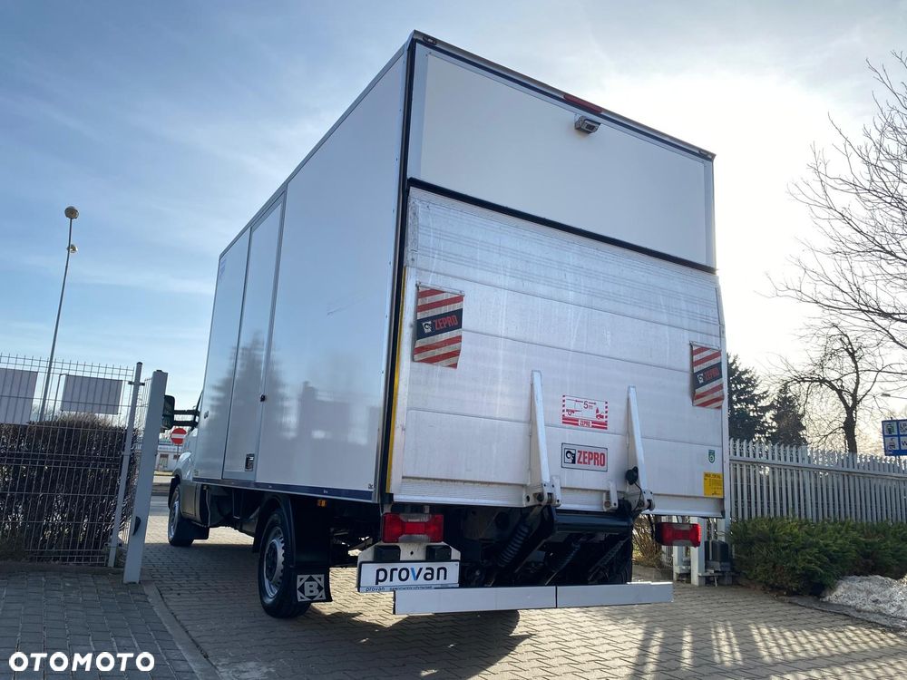 Iveco DAILY 35-160 HI-MATIC KONTENER WINDA 214.000 KM PRZEBIEGU - 15
