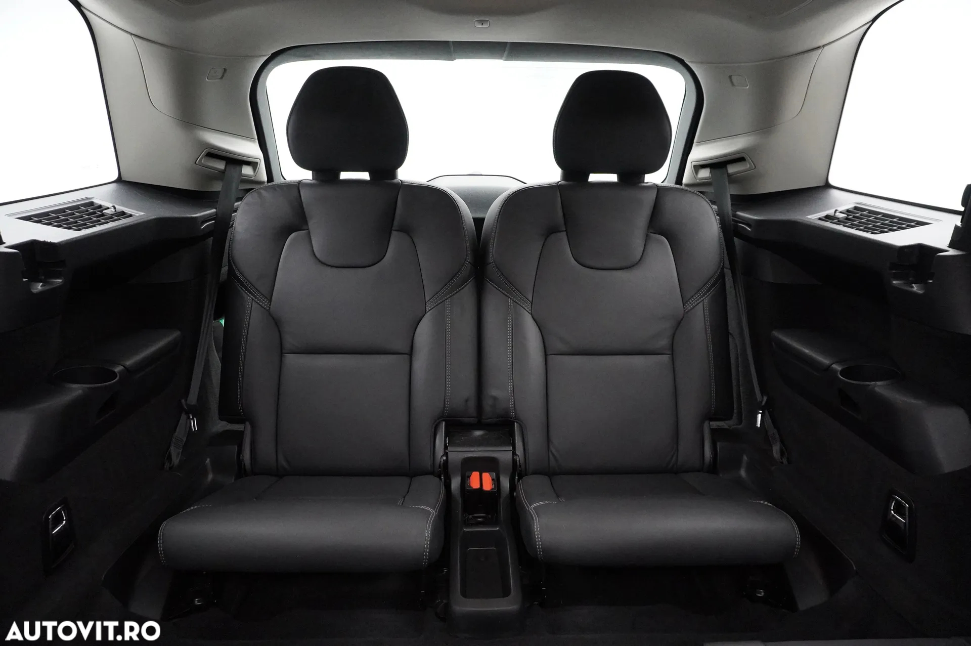 Volvo XC 90 Recharge T8 eAWD Inscription - 11