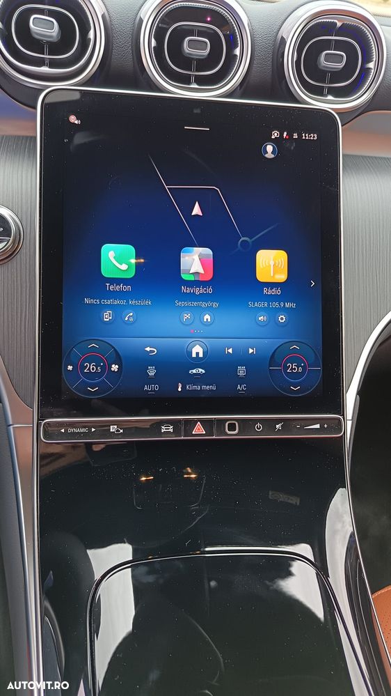 Mercedes-Benz GLC - 12