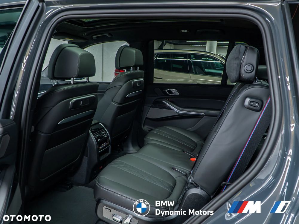 BMW X7 xDrive40d - 26