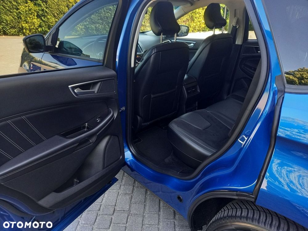 Ford Edge 2.0 TDCi Twin-Turbo 4WD Titanium - 26