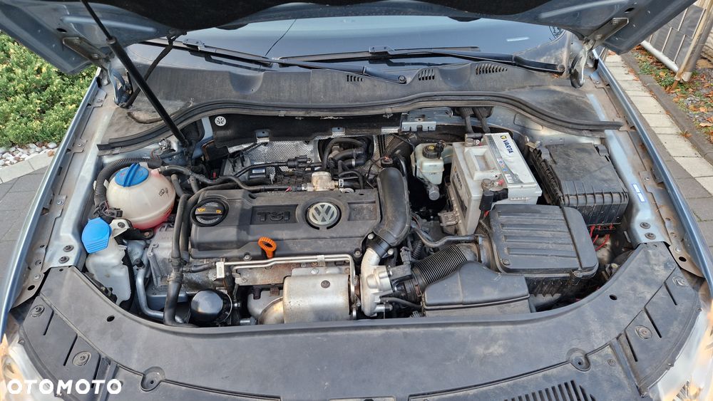 Volkswagen Passat 1.4 TSI Comfortline DSG - 6