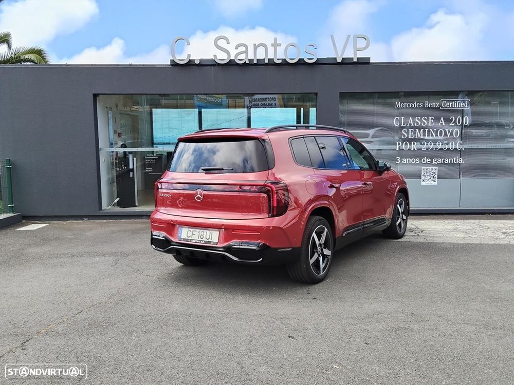 Mercedes-Benz GLB 250+ - 27