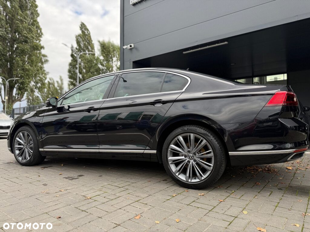 Volkswagen Passat 2.0 TDI EVO Elegance DSG - 7