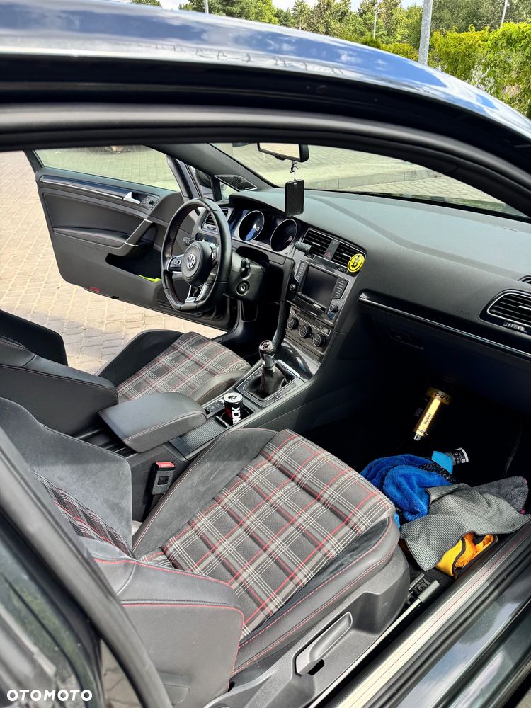 Volkswagen Golf 2.0 TSI BMT GTI Performance - 16