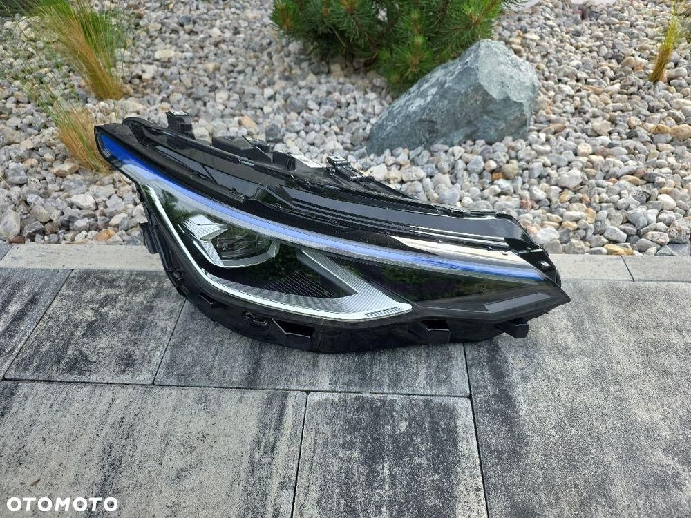 VW GOLF E-8 R VIII 5H1 LIFT Lampa prawa Kompletna Full Led MID 5H1941036M - 2