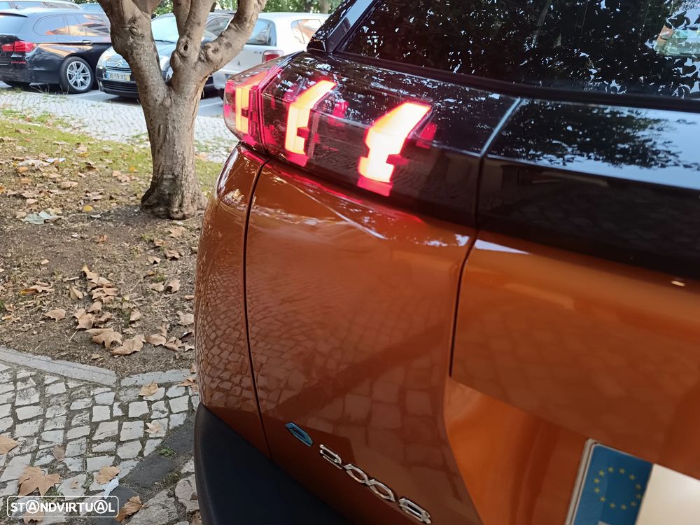 Peugeot e-2008 GT Pack - 14