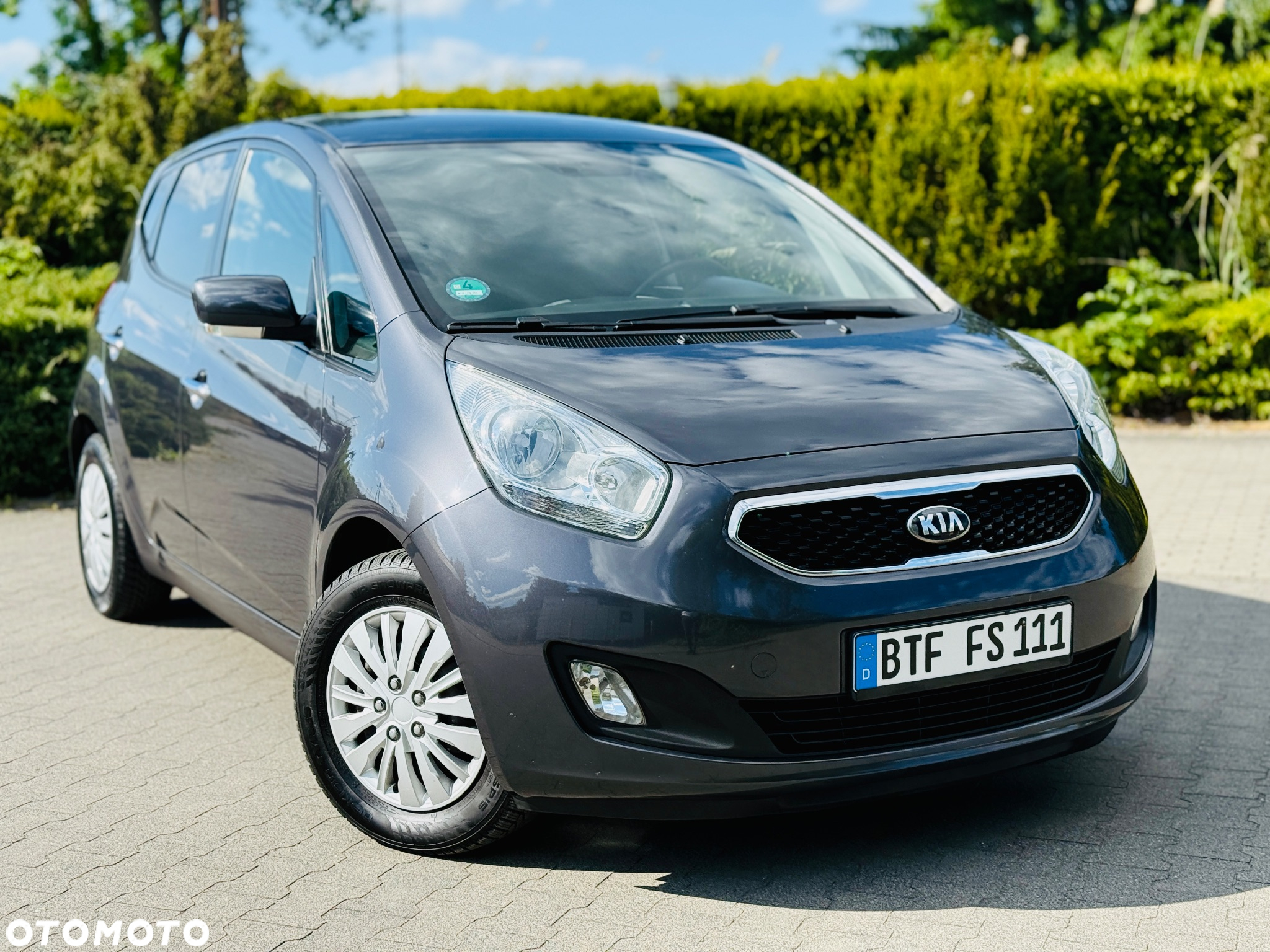Kia Venga 1.6 CVVT Titanium Collection - 22