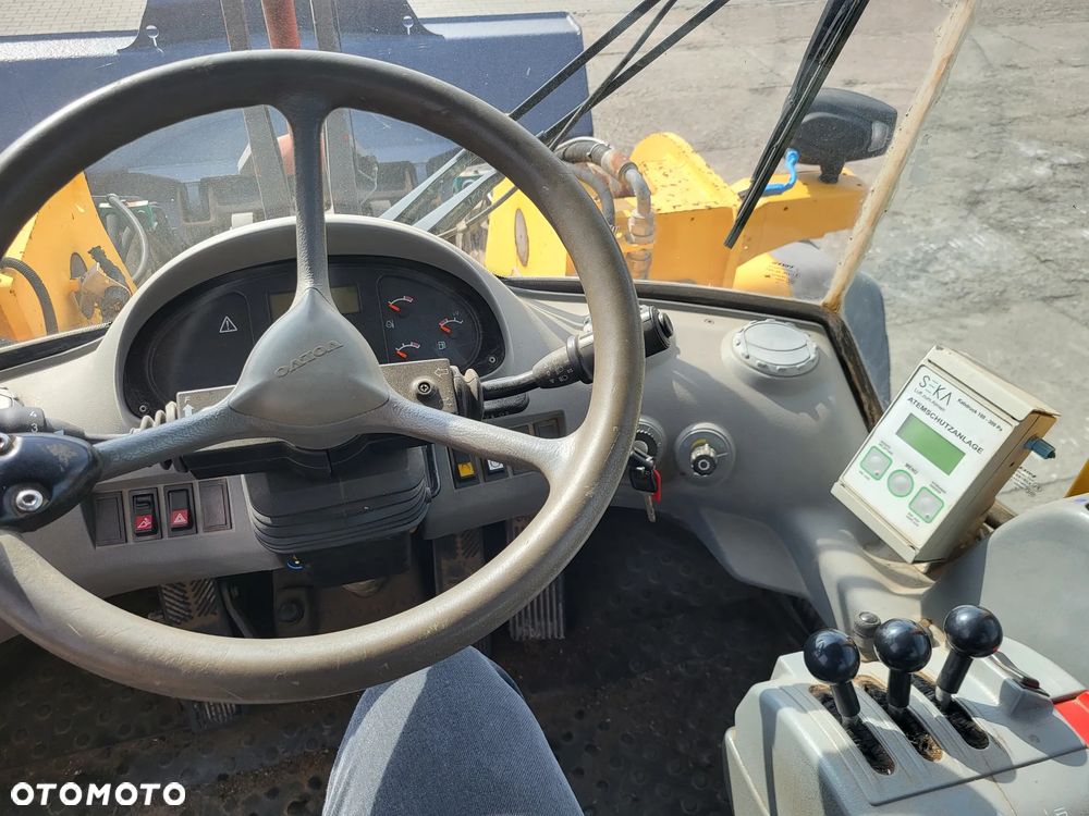 Volvo L 120 E spr z Niemiec - 12