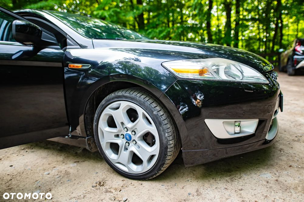 Ford Mondeo 2.5 Titanium X - 37