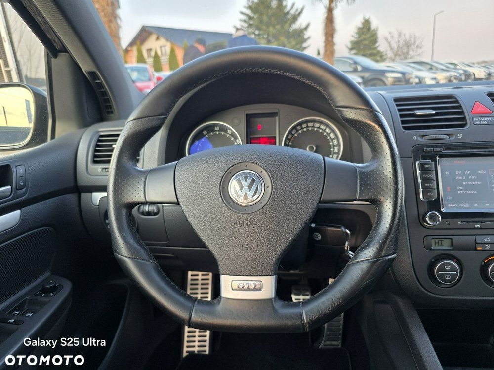 Volkswagen Golf 2.0 GTI - 38