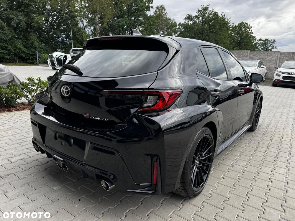 Toyota GR Corolla - 8