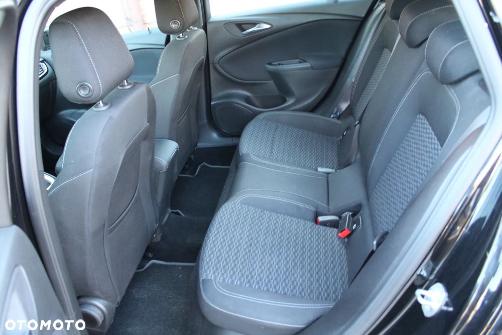 Opel Astra 1.6 D Automatik Start/Stop Edition - 19