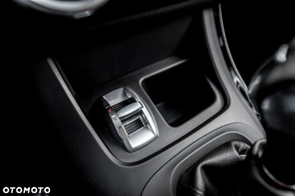 Alfa Romeo Giulietta 1.4 TB 16V Multiair TCT Collezione - 28