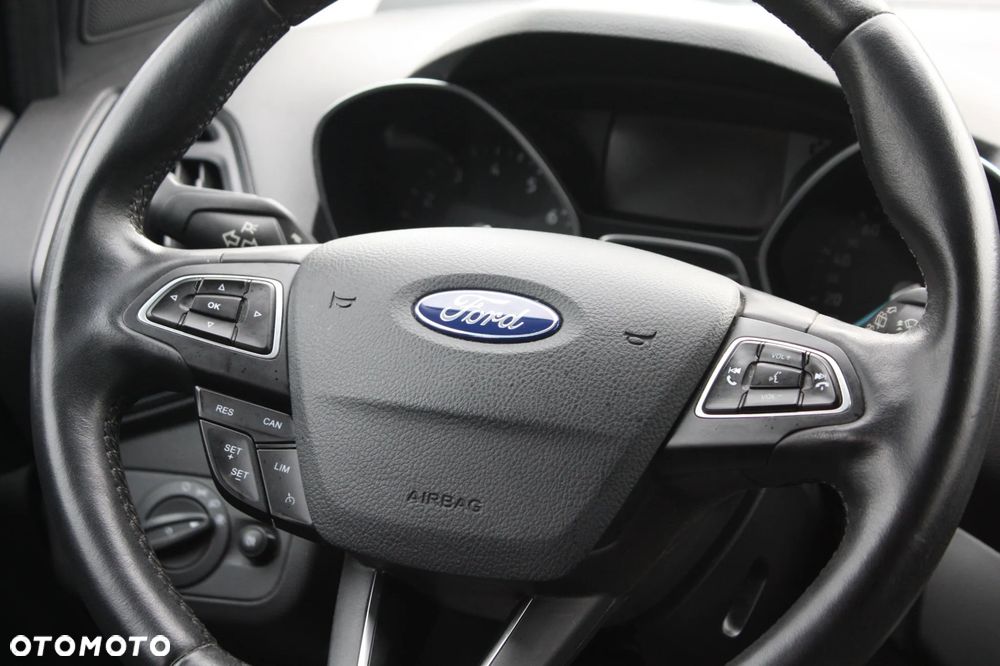 Ford Kuga 1.5 EcoBoost 2x4 Trend - 12
