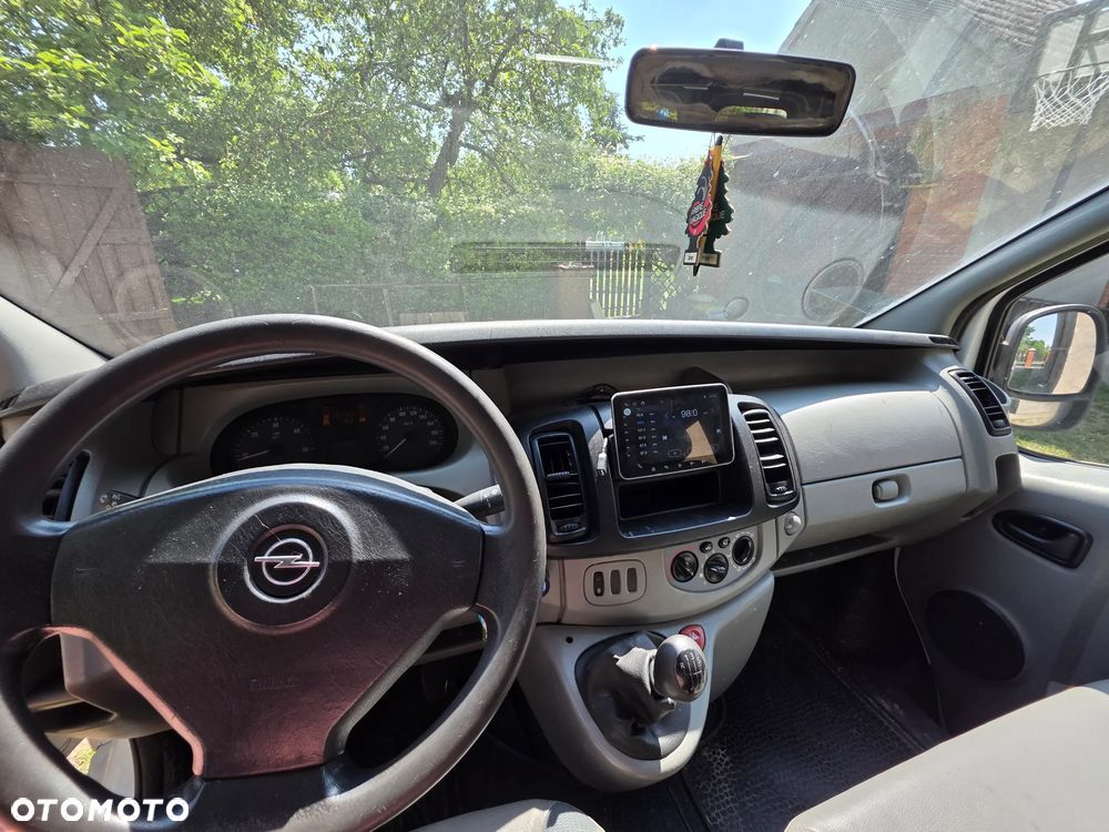 Opel Vivaro - 6