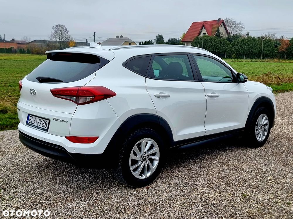 Hyundai Tucson blue 1.6 GDi 2WD Navi - 10